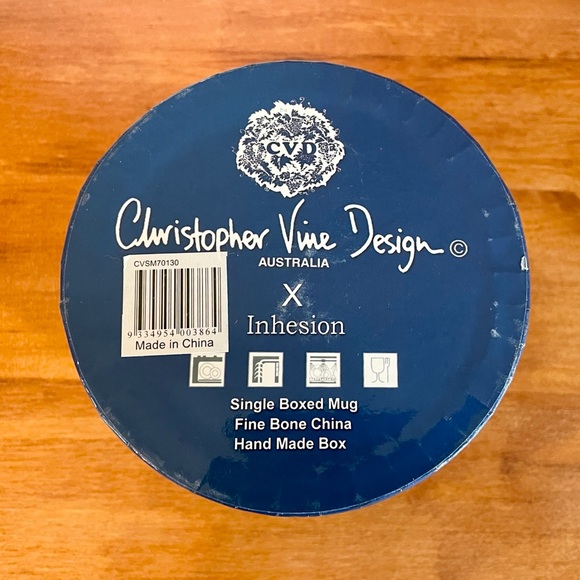 Christopher Vine Mug - Picture 8 of 9